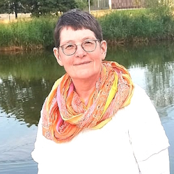 Sekretariat OGS Frau Krebs